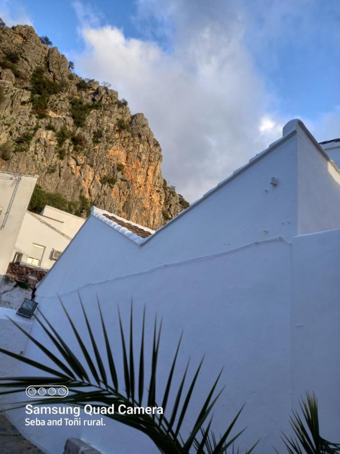 Loft "Coqueto" Rojo Διαμέρισμα Ubrique Εξωτερικό φωτογραφία